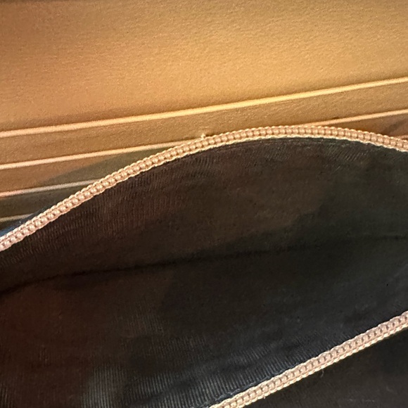 GUCCI Guccissima SOLD NOT AVAILABLE Signature Leather Wallet full inclusion - Picture 13 of 16